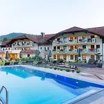 Aktiv- Und Wohlfuehlhotel Hammerhof Otel